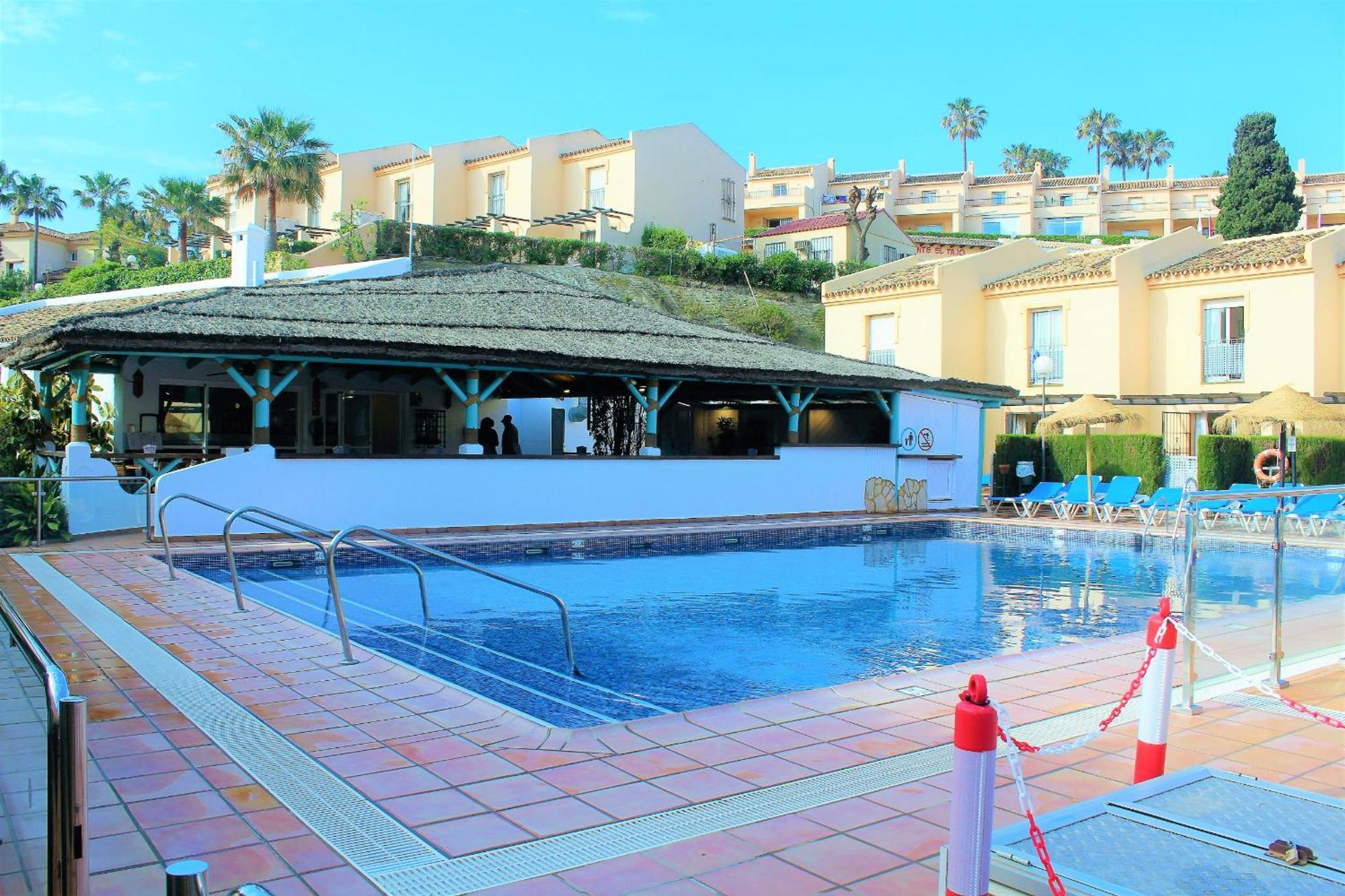Malibu Mansions By The Beach By Alfresco Stays El Faro Екстериор снимка