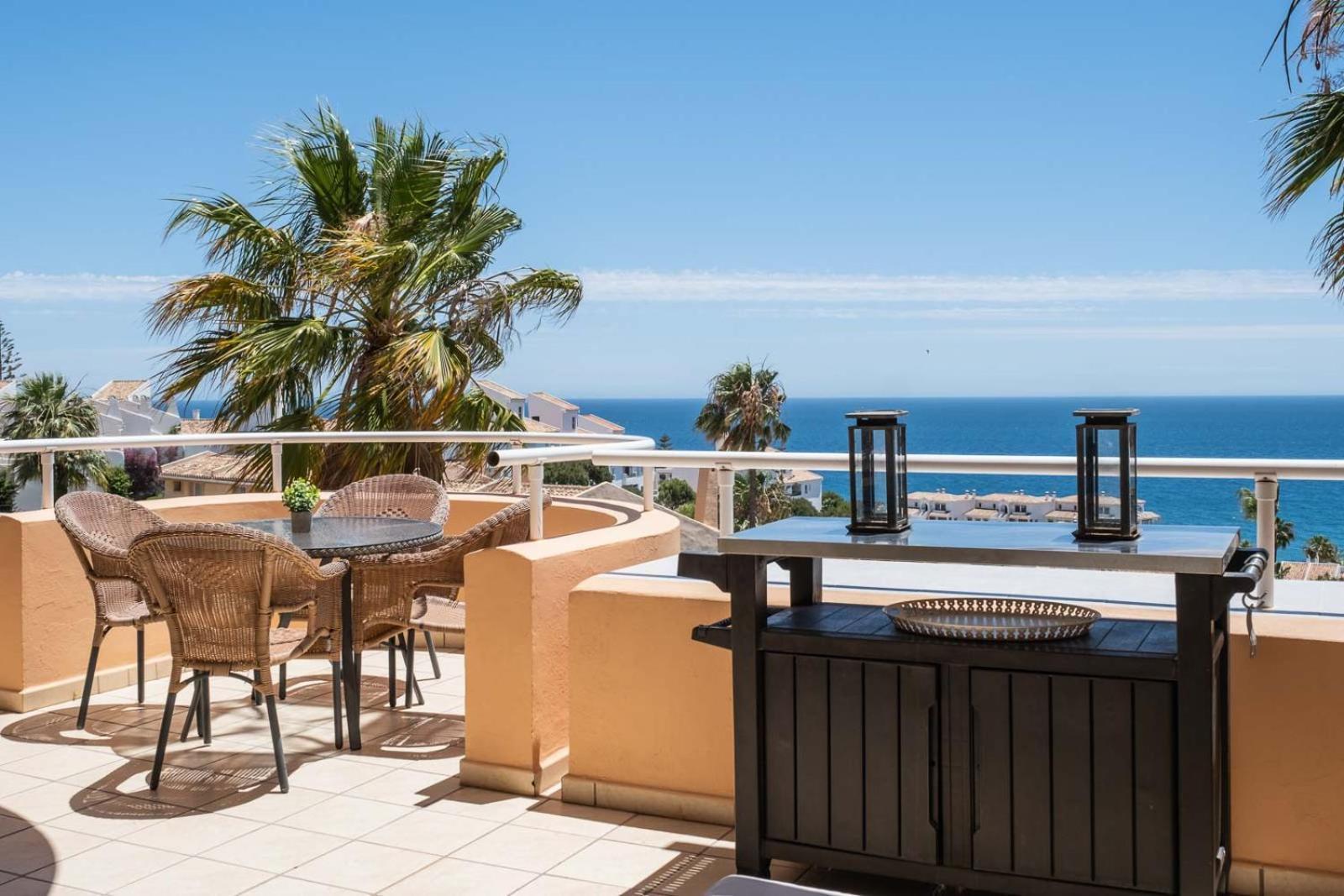 Malibu Mansions By The Beach By Alfresco Stays El Faro Екстериор снимка