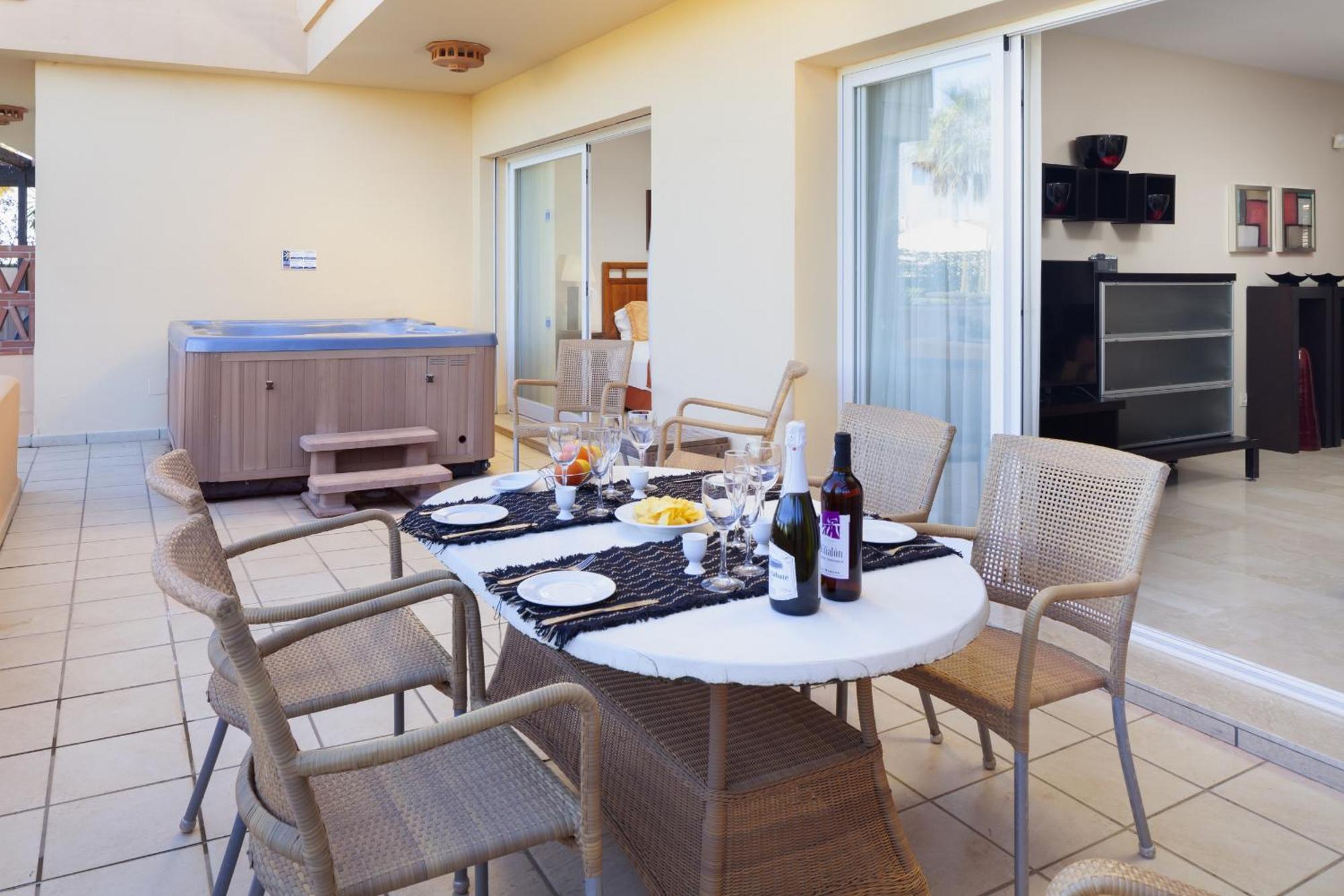 Malibu Mansions By The Beach By Alfresco Stays El Faro Екстериор снимка